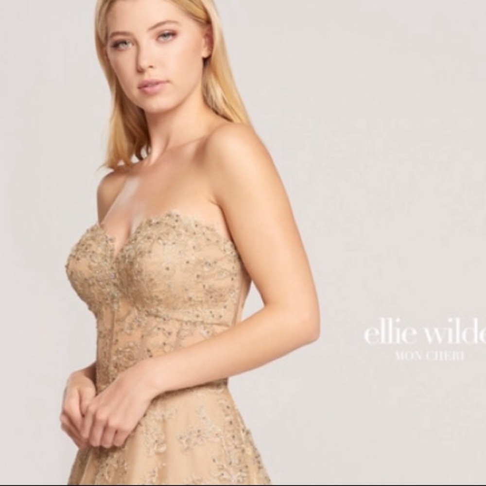 Mon Cheri Ellie Wilde corset prom dress - Picture 2 of 5